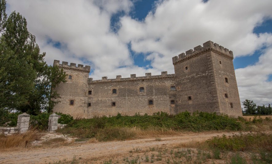 Castillo de los Adelantados (castillo del Cid), Spain